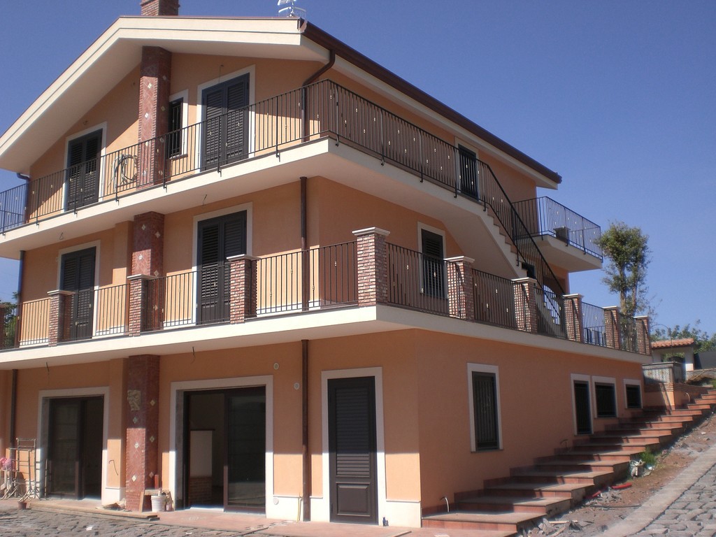 VILLA SINGOLA - ACI CATENA
