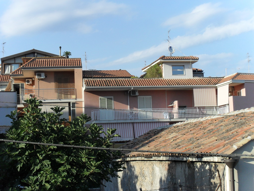 APPARTAMENTI, VIA EMANUELE ROSSI - ACI CATENA