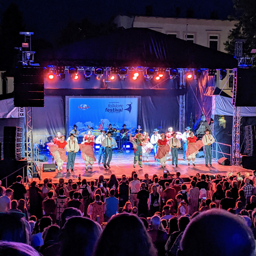 Europäisches Folklore-Festival in Neustadt in Holstein – Kultur, Musik und Urlaub an der Ostsee