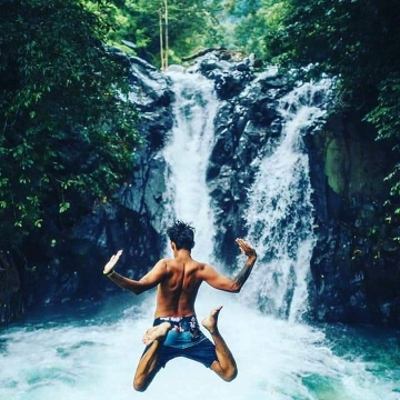 ALING ALING WATERFAL