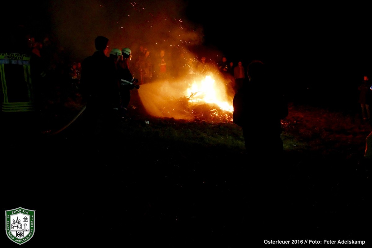 Osterfeuer 2016. Foto: Peter Adelskamp