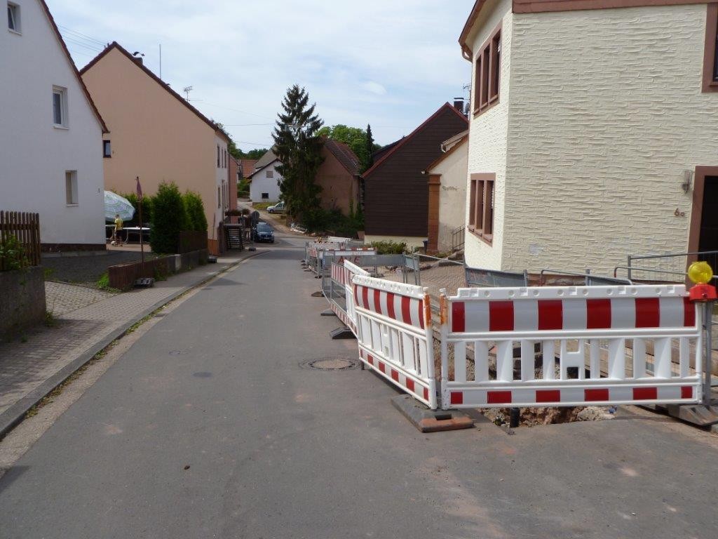 Fürth, Lautenbacherstraße, Teifbau mit Rohrverlegung