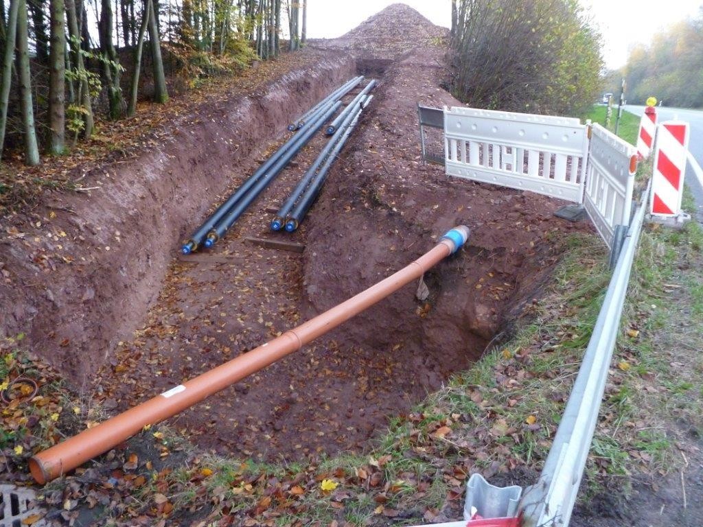 Dörrenbach, Leitungsvorbereitung für Querung B420 zur Heizzentrale Fürth