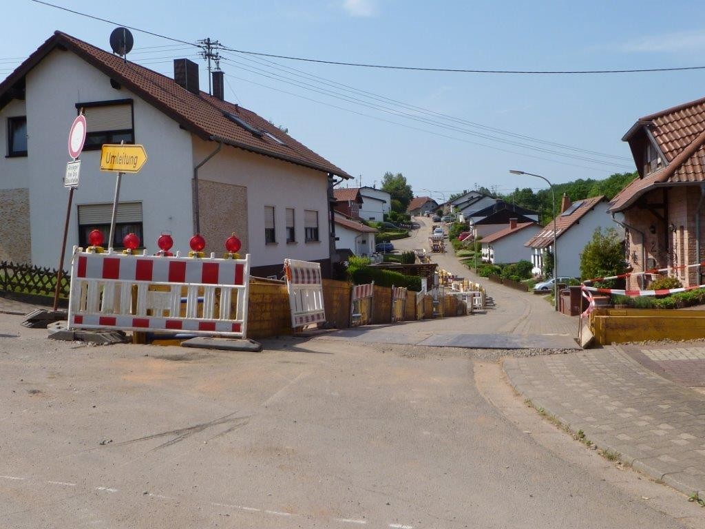 Dörrenbach, Zum Tal, Tiefbauarbeiten mit Rohrverlegung