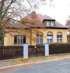 Villa Weisestraße 16, Plauen, vor der Sanierung, 2011