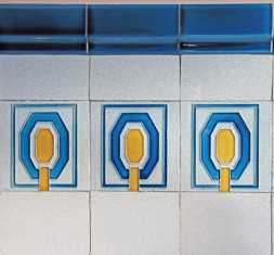 Plauen, Weststraße 36, originale Villeroy & Boch Kacheln im Eingangsbereich