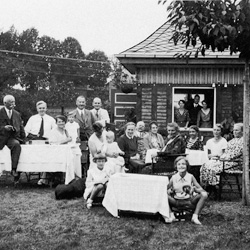 Plauen, Am Preiselpöhl 2A, Familie Eschke, 1932 in Mühltroff