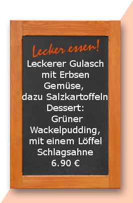 Mittagstisch am Montag den 11.12.2017: Leckerer Gulasch mit Erbsen Gemüse, dazu Salzkartoffeln Dessert: Grüner Wackelpudding, mit einem Löffel Schlagsahne