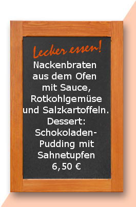 Mittagstsich: Nackenbraten aus dem Ofen mit Sauce, Rotkohlgemüse und Salzkartoffeln. Dessert: Bourbon Vanillen Pudding mit pürierter Erdbeersauce 