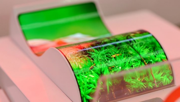 QNED OLED 有機EL　タブレット　ディスプレイ　モニター　マイクロLED　キューラックス　BOE　ギャラクシー　iPhone JOLED パネル　ミニLED　QDインク　和輝光電　車載 　