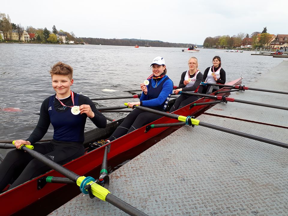 Schöner Saisonauftakt - Potsdamer Ruder-Gesellschaft (PRG)