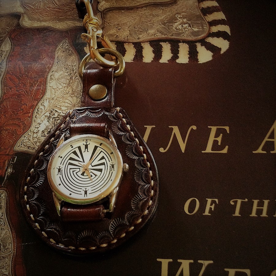 sioux&lily pocket watch