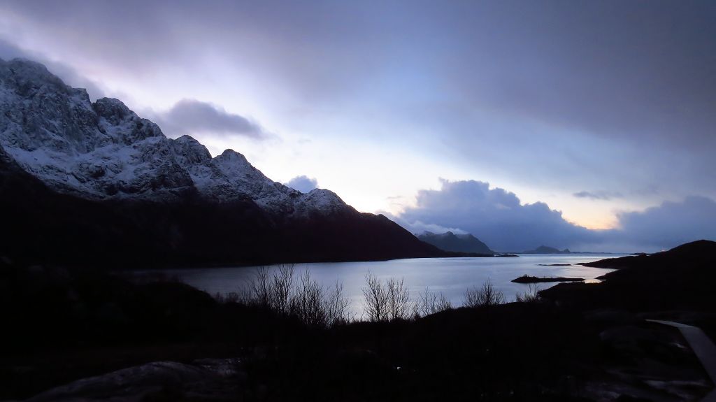 Übernachtung am Austnesfjord