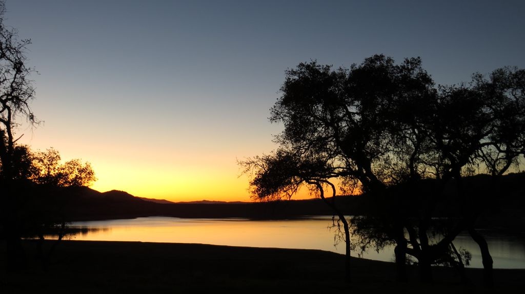 Abendstimmung am Cachuma Lake