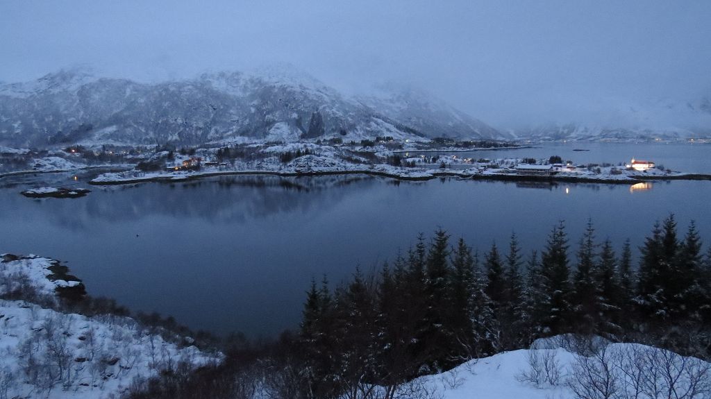 Blick über den Austnesfjord