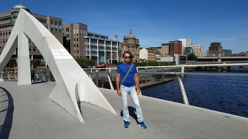 Millennium Bridge