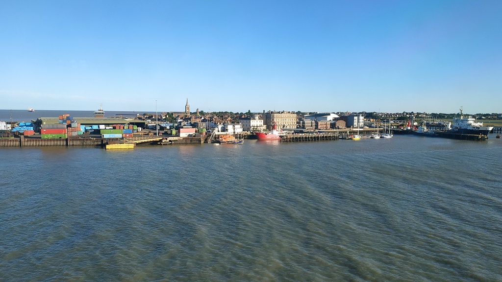 Wir erreichen Harwich