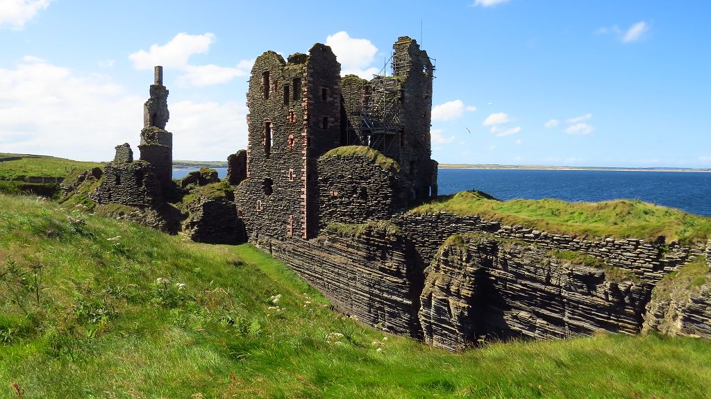 ...Sinclair Castle