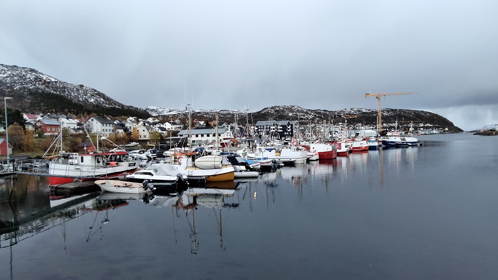 Hafen in Skjervoy