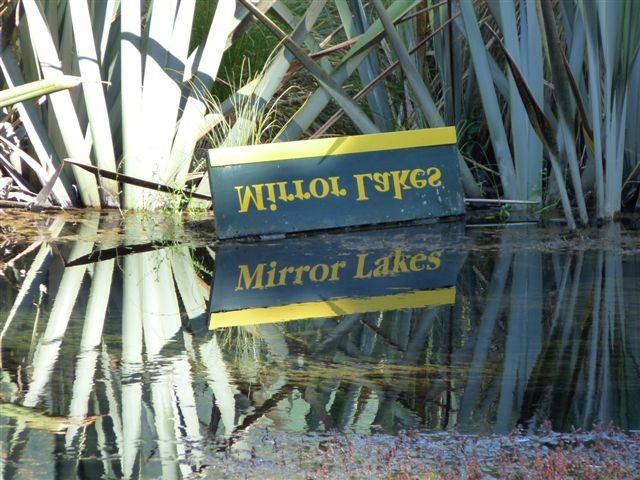 Die Mirror Lakes