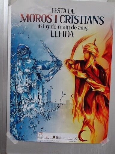 Beim "Fest der Mauren und Christen" in Lleida besetzen die "Mauren" erneut die Stadt