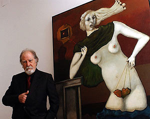 Der Meister neben seinem Bild "Marbrina" (2002)-Foto: El Mundo/EFE