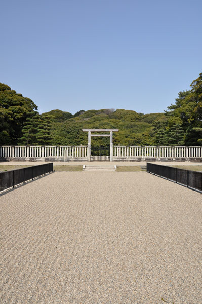 The only view visitors can get of the kofun