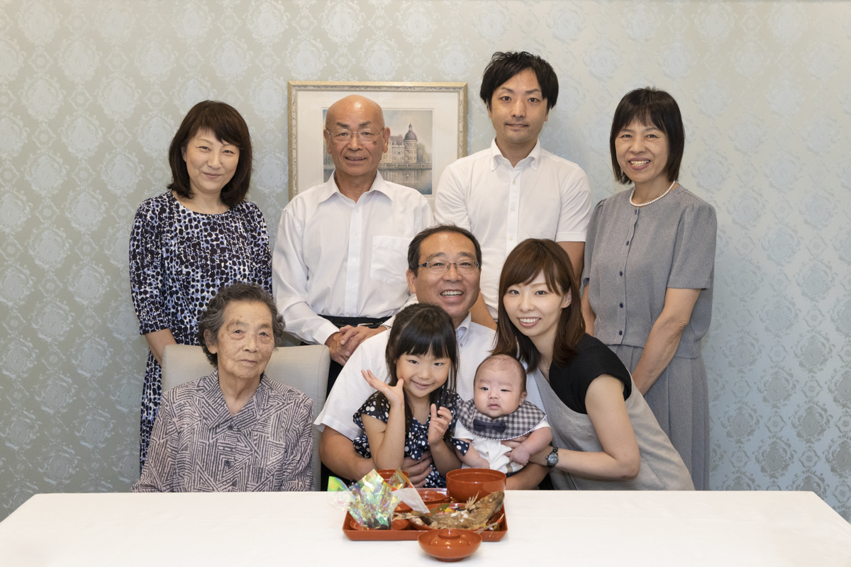 お食い初め　秋田　宴会　スナップ　カメラマン