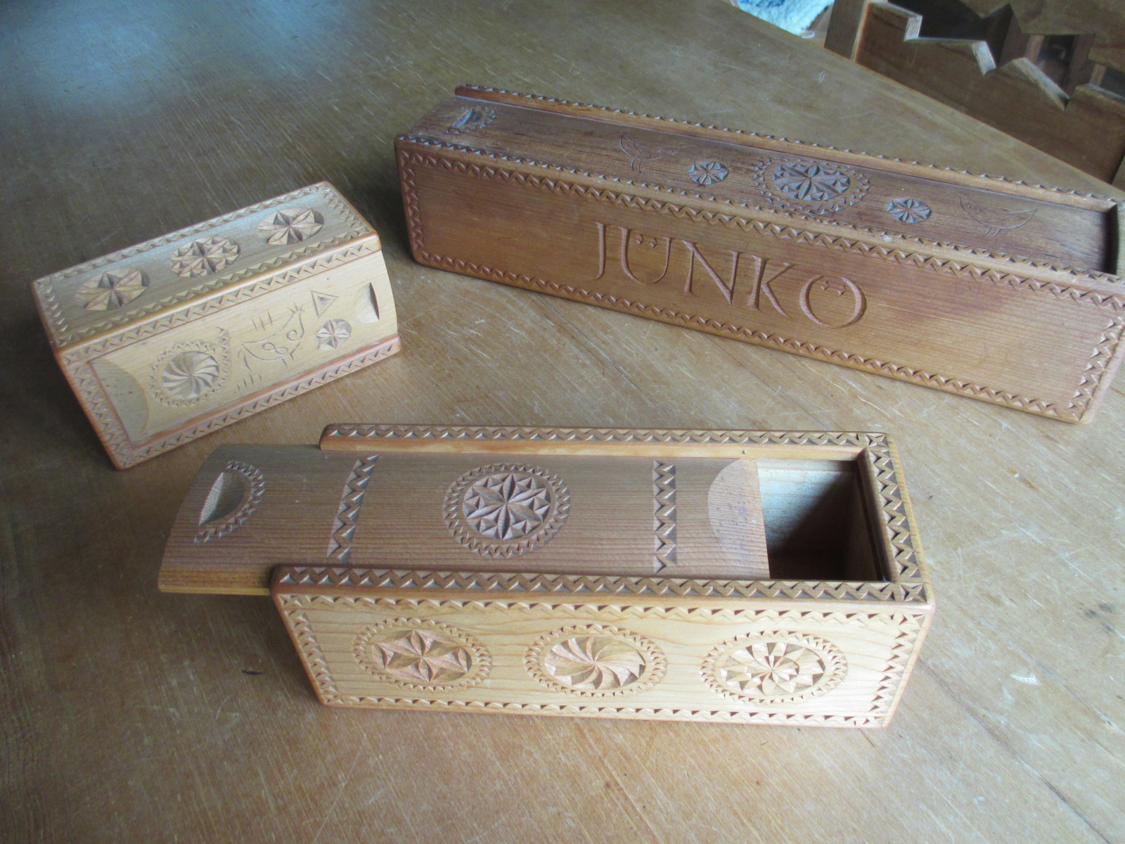 KAKI(家具・富山県) - KAKIのホームページ