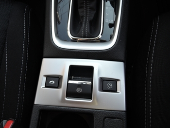 オートブレーキホールド機能を過信しない 人と車の安全な移動をデザインするシンク出版株式会社