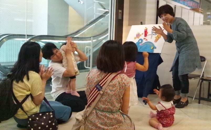 2014年6月15日  リブロ名古屋店　父の日に　親子で絵本を楽しもう！