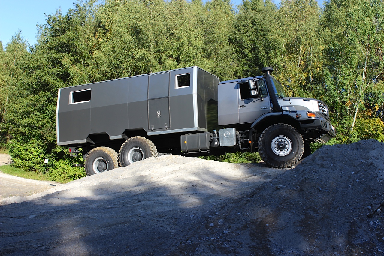 Мерседес Zetros 6х6