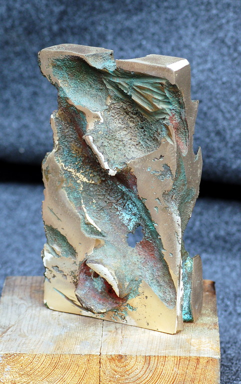 "Erosione #08" 1/1 scultura, 2002-bronzo/legno--cm.15 x 35h x 15