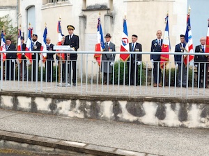 Cérémonie du 27 avril