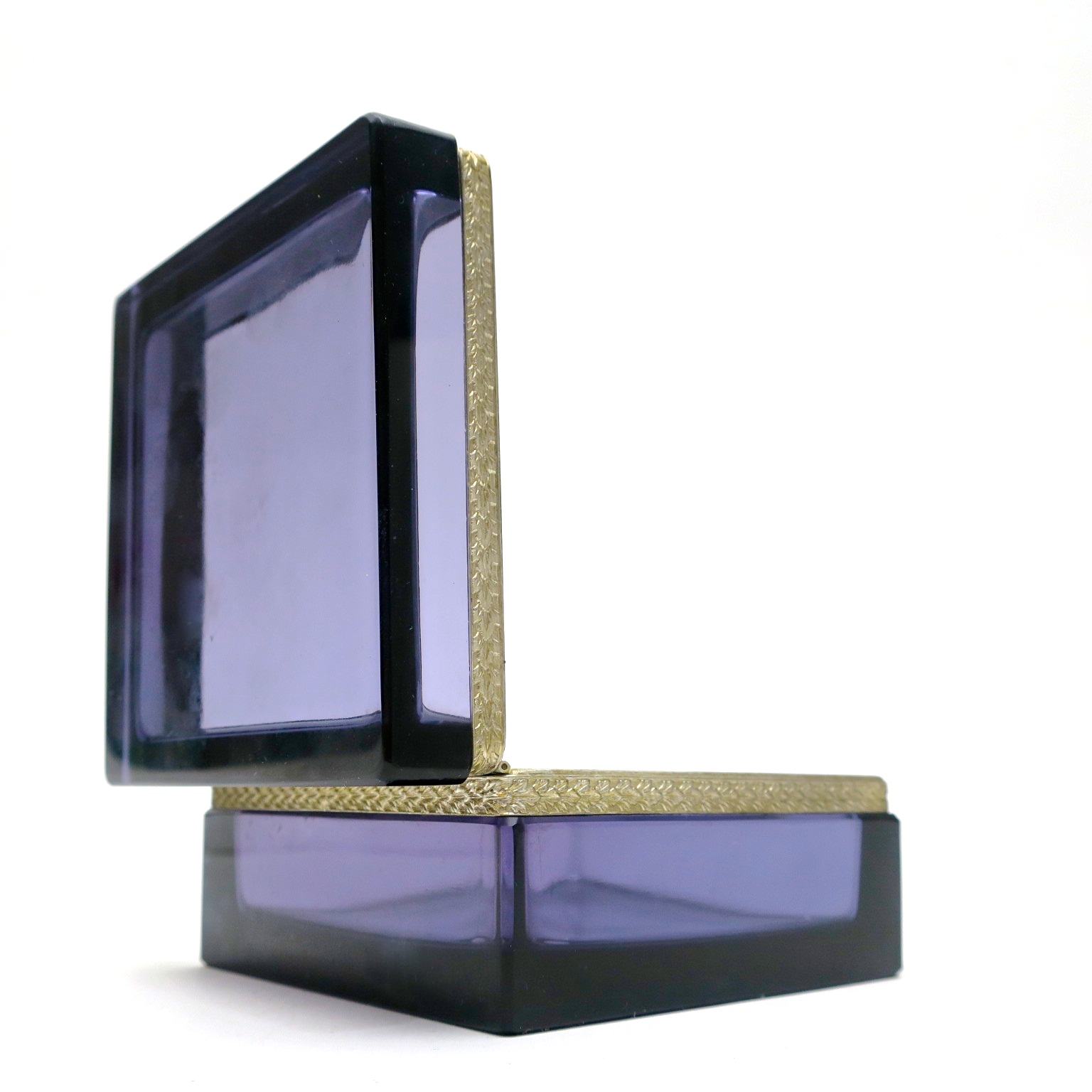 trinket box ormolu geschenk hochzeitsgeschenk kaufmuseum murano midmod midcentury noble design interior  glasdose box deckeldose inneneinrichtung purpur amethyst 