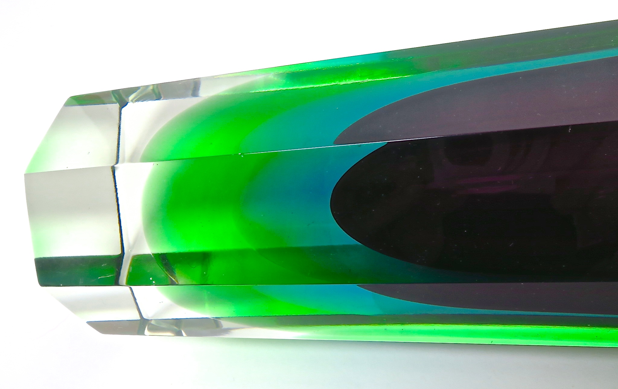 murano Venedig purple power lila neon uranglas designer maskulin design glas glass vase sammlervase interior mundgeblasen