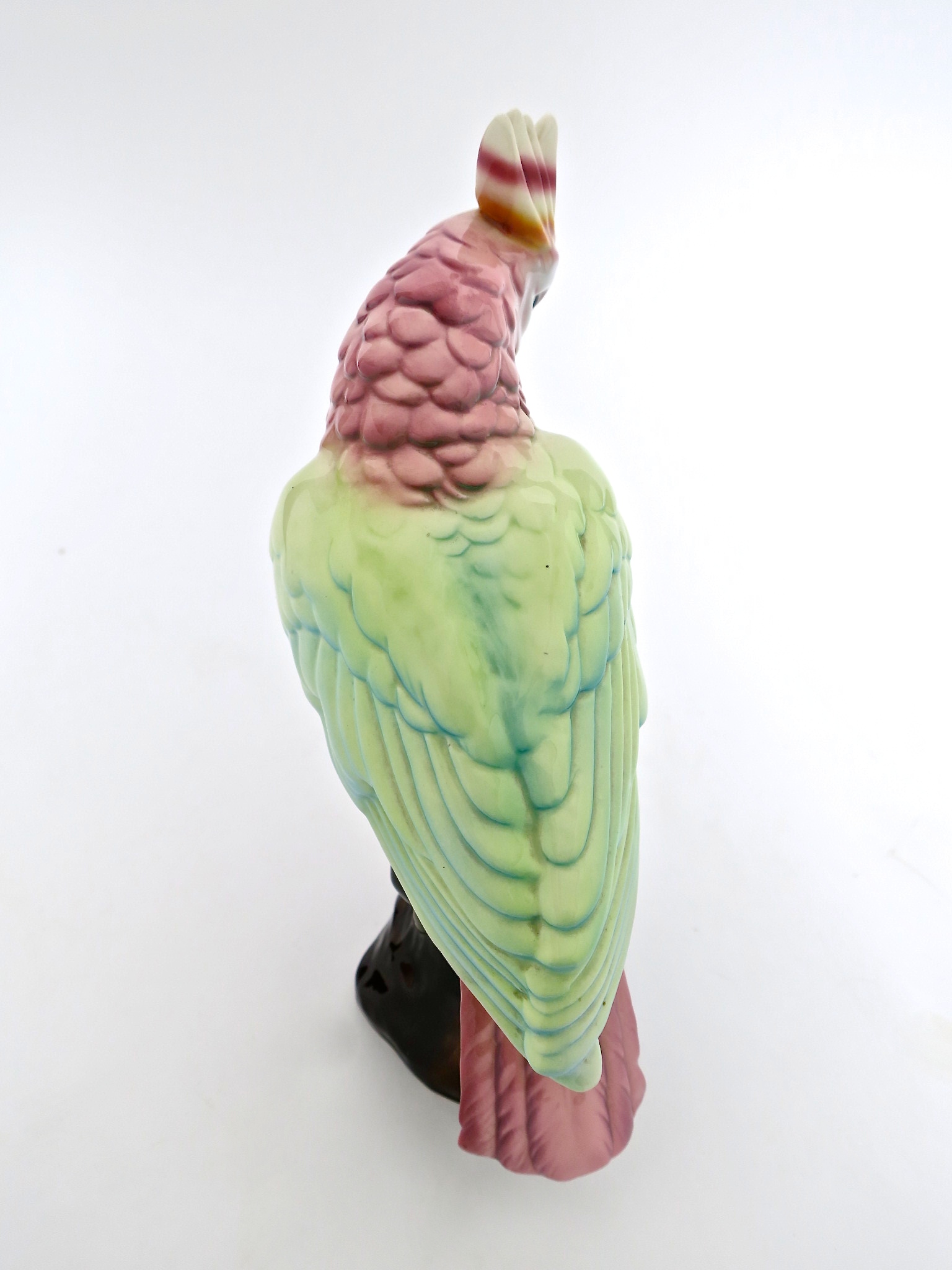 kakadu cortendorf keramik ceramique cockatoo figur puderpink mintgrün pastelpink interior kaufmuseum münchen inneneinrichtung design styling