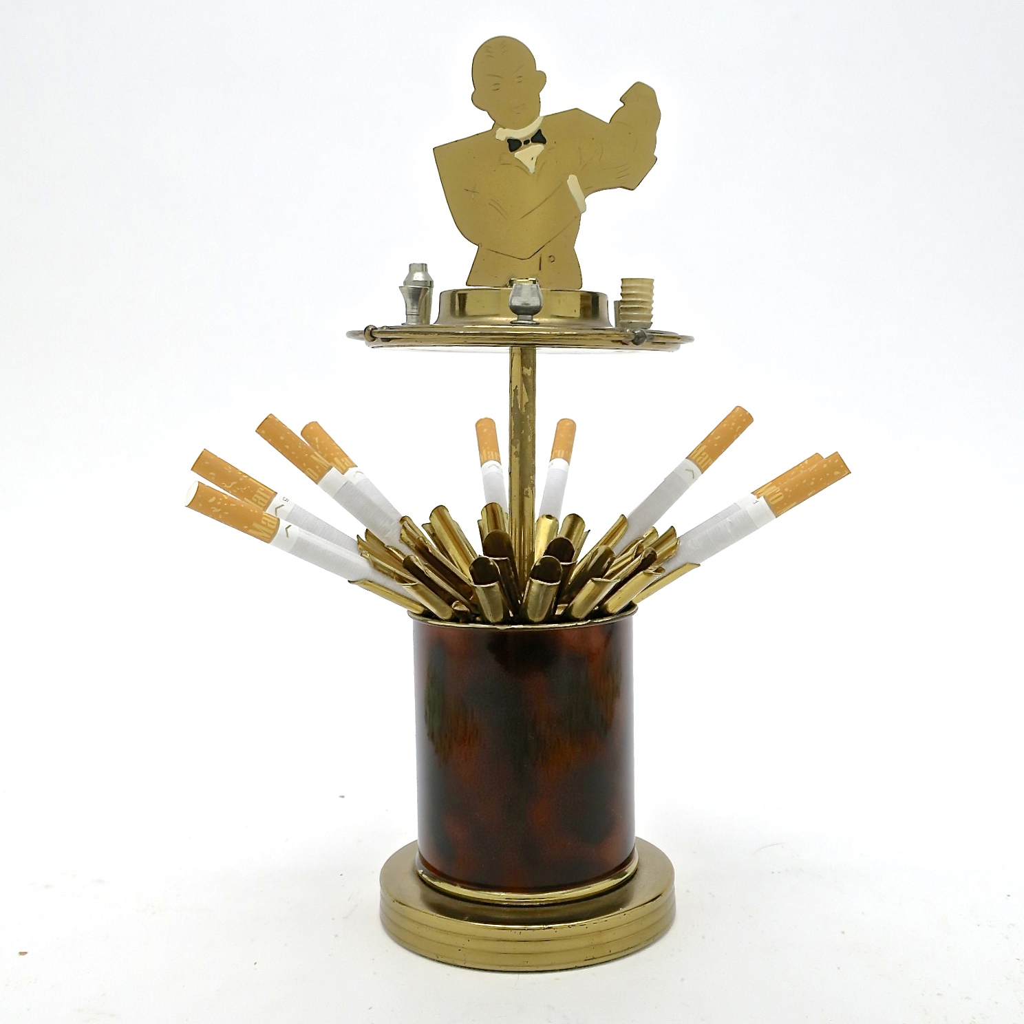 barkeeper bartender cocktails shaker zigarettenspender midcentury artdéco schildpatt fifties kaufmuseum münchen interior brass messing  barequipment für männer formen masculine männer geschenke