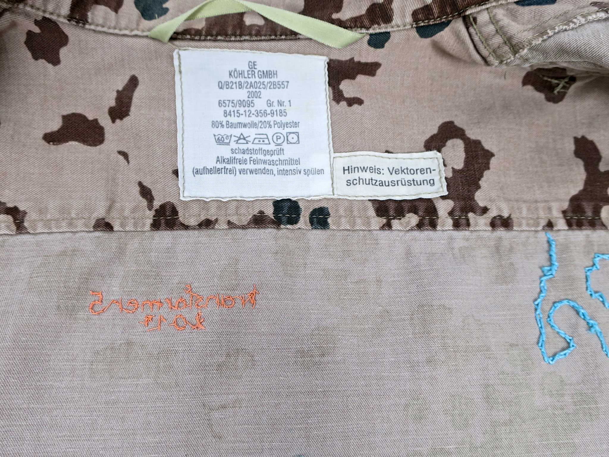 camouflage kaufmuseum München ökofashion ethicalfashion fairfashion slowfashion statement embroidery handgestickt ethical militärjacken camo kamouflage