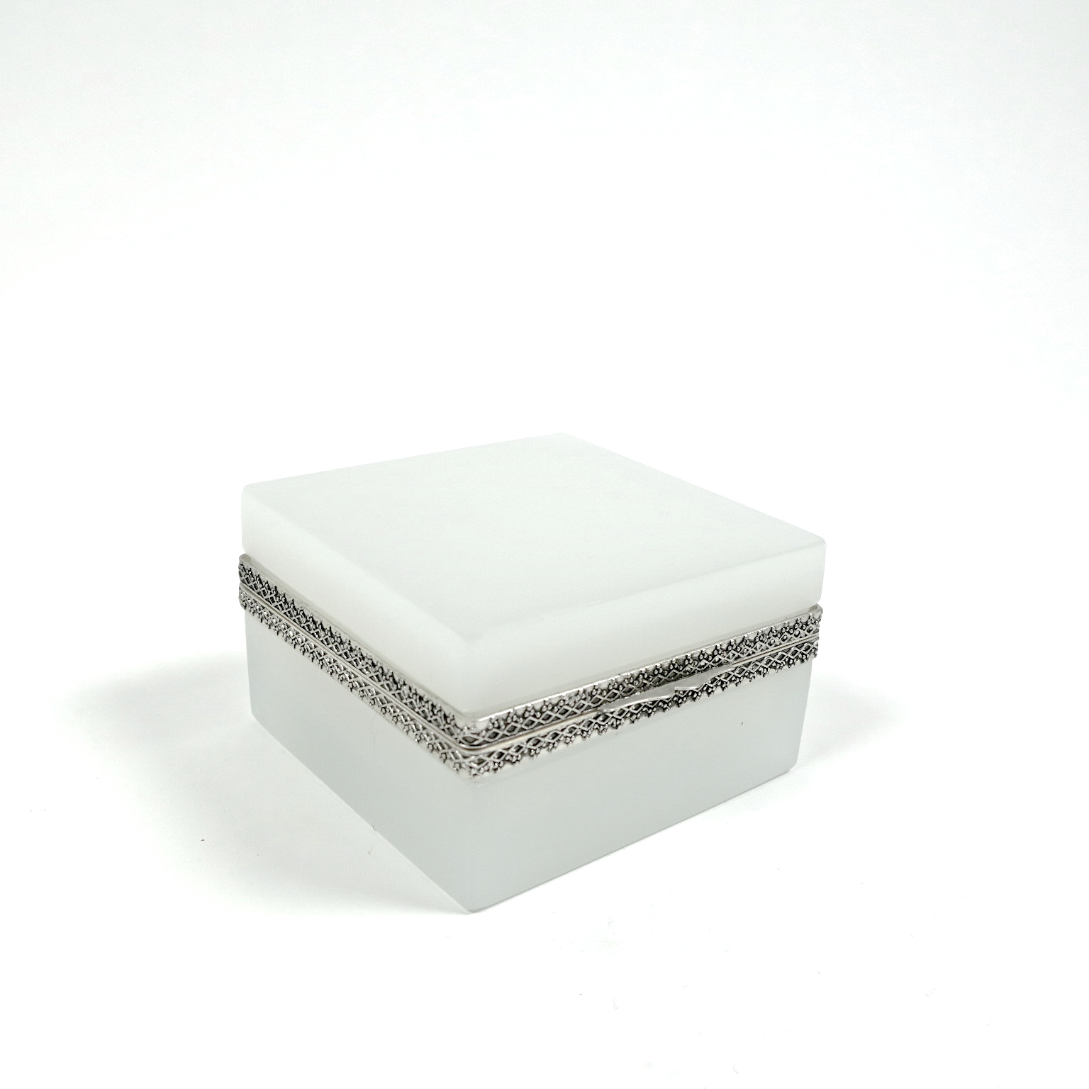 hochzeitsgeschenk taufgeschenk glasdose schatztruhe trinketbox deckeldose design midcentury interiordetail kaufmuseum münchen