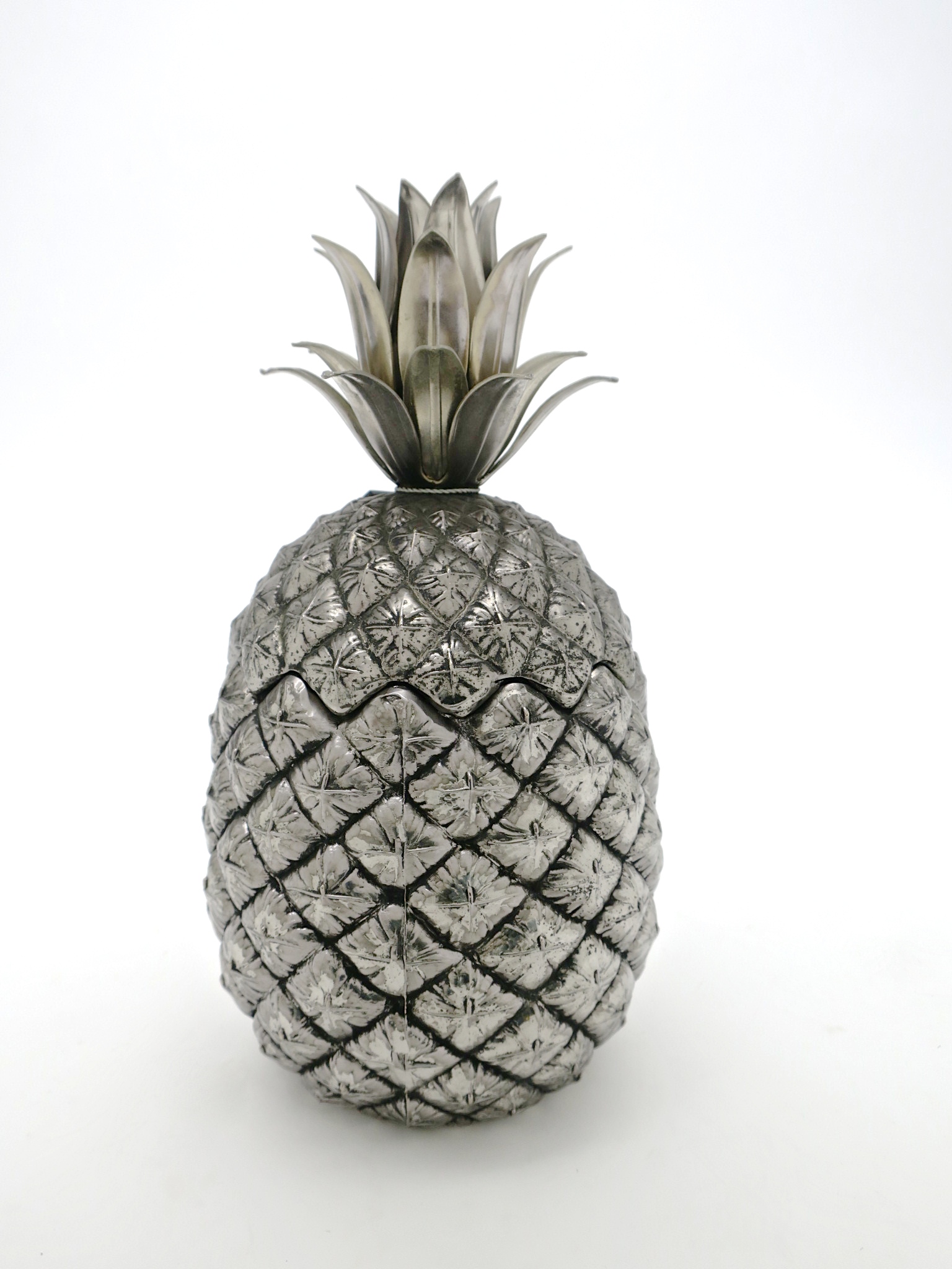 Ananas pineapple ice bucket hollywood regency glamour kaufmuseum münchen palm springs interior barware cocktails bartender mixology mauro manetti hochzeitsgeschenk hochzeit