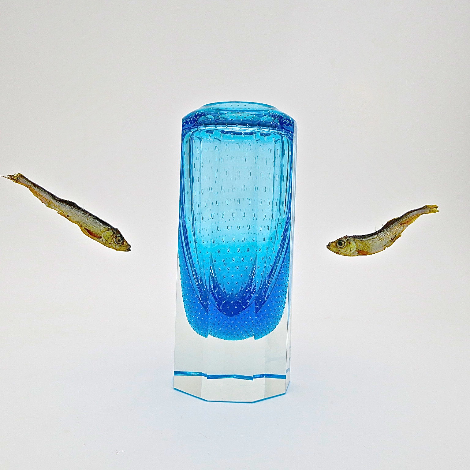 murano aquamarin bubble mundgeblasen geschenk design interior inneneinrichtung detail ocean savetheocean meer sea ocean ozean
