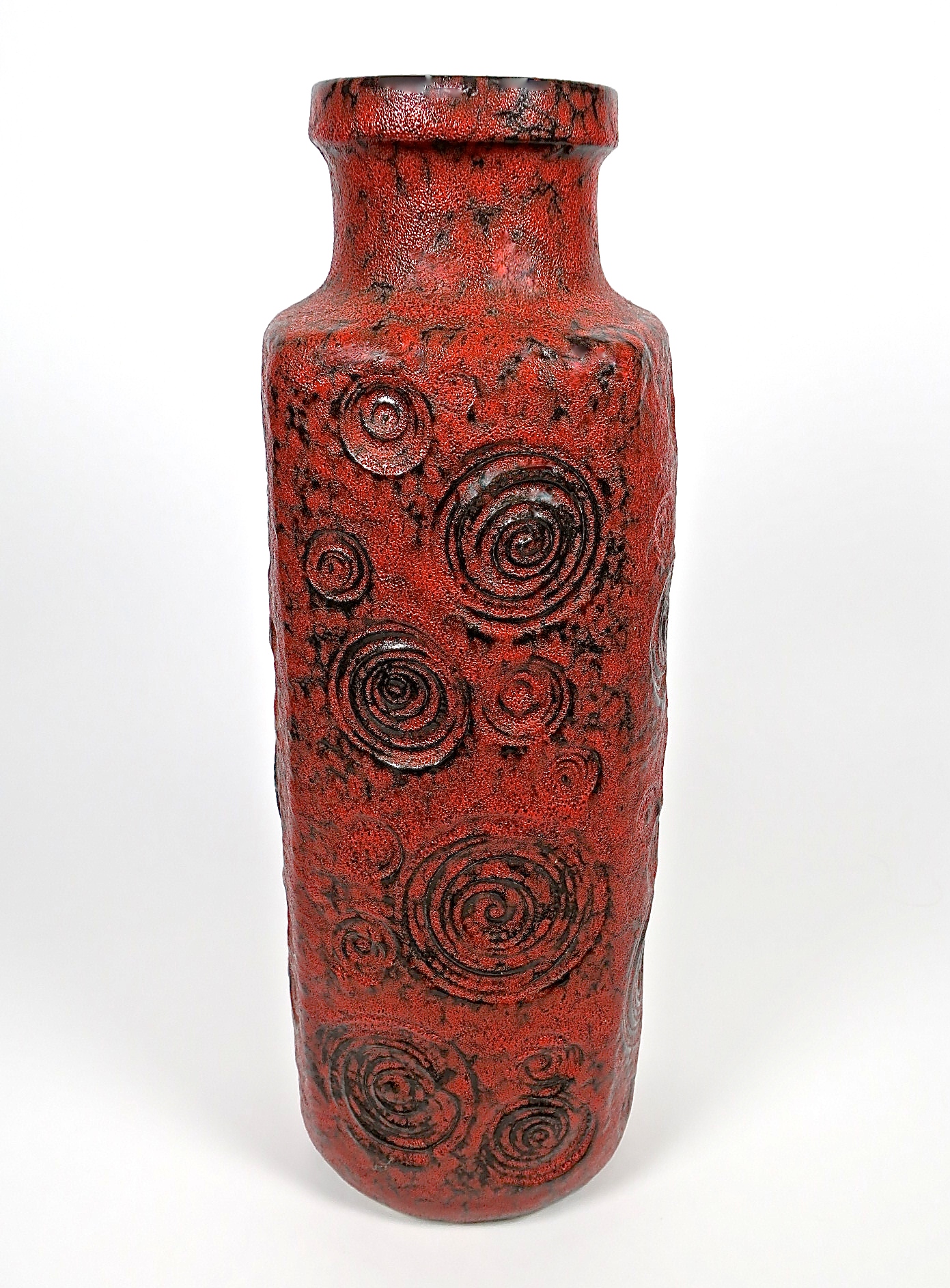 helica spirale céramique keramik vase bodenvase floorvase midcentury interior designer inneneinrichtung kaufmuseum geschenke