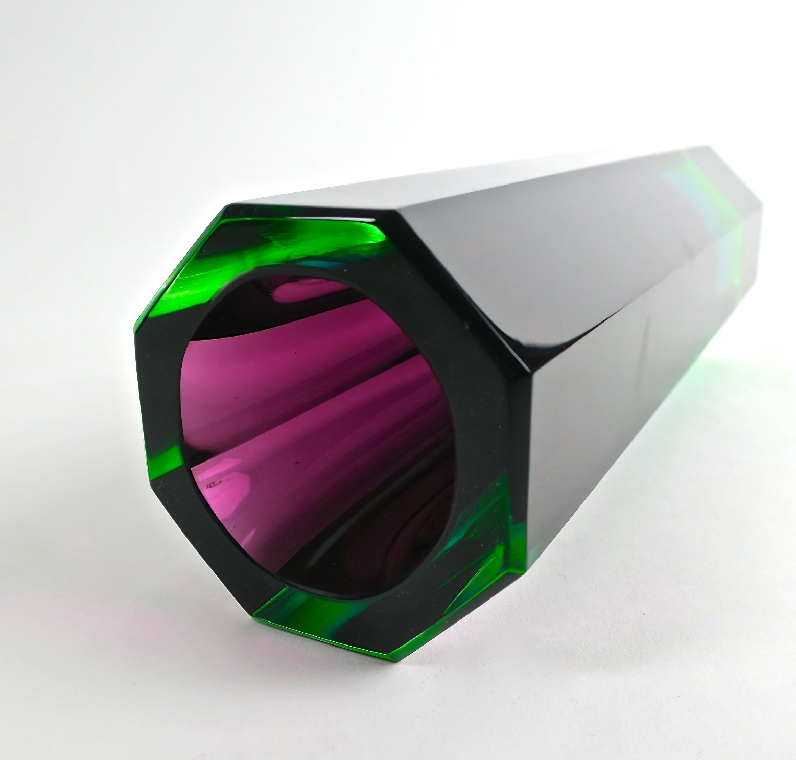murano Venedig purple power lila neon uranglas designer maskulin design glas glass vase sammlervase interior mundgeblasen