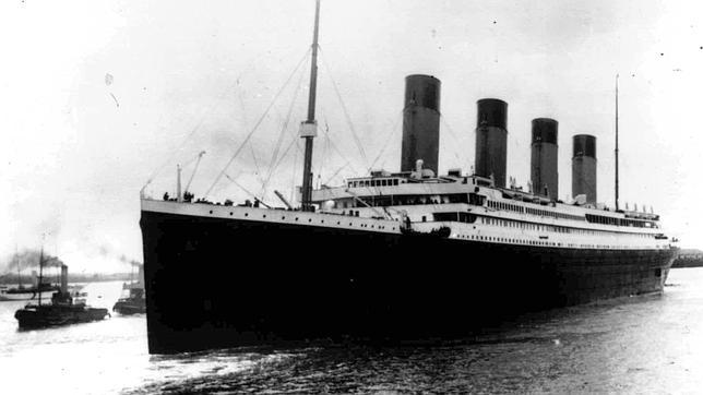 The Titanic leaving Southampton port.