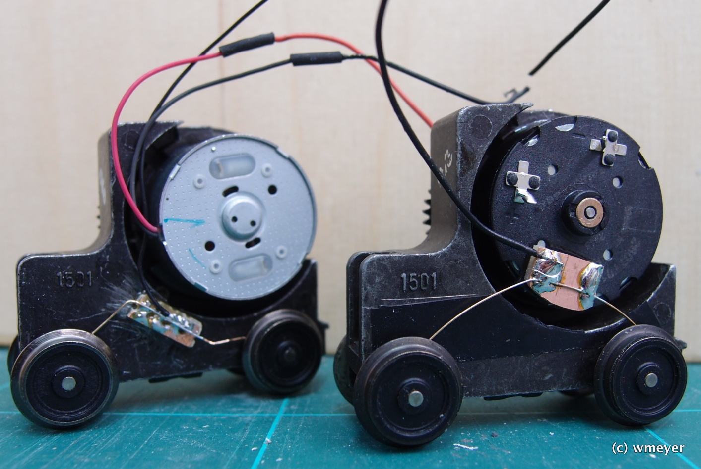 Einfacher Motor und Faulhaber im Vergleich