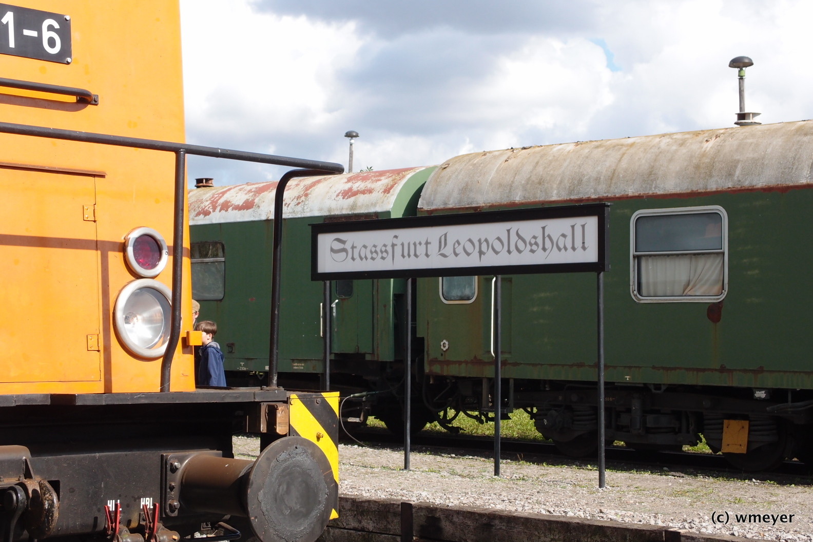 Ankunft am Bahnsteig des Bahnwerkes