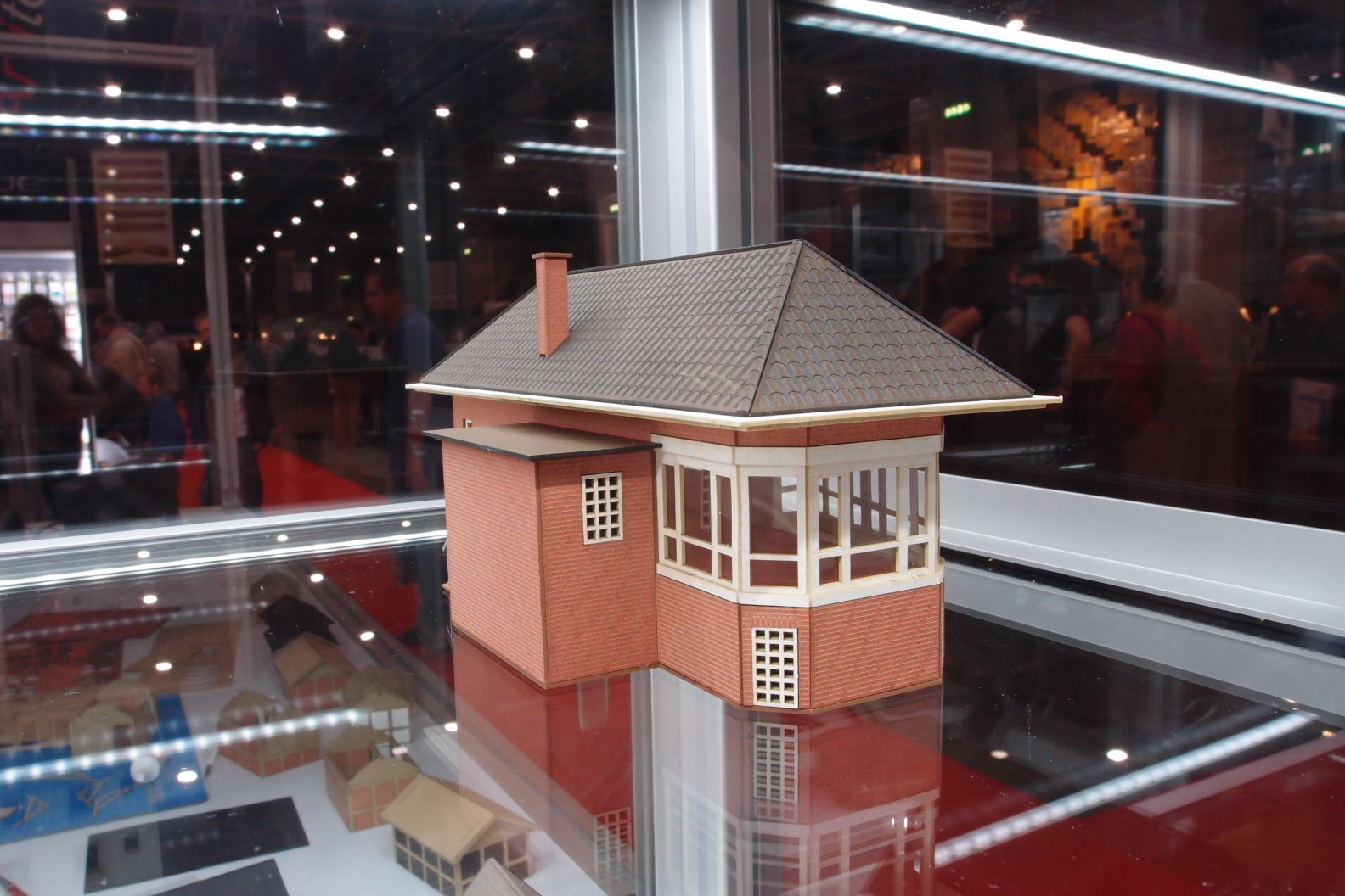 Stellwerk Ahlhorn in Lasercut von Unique Scenery Products
