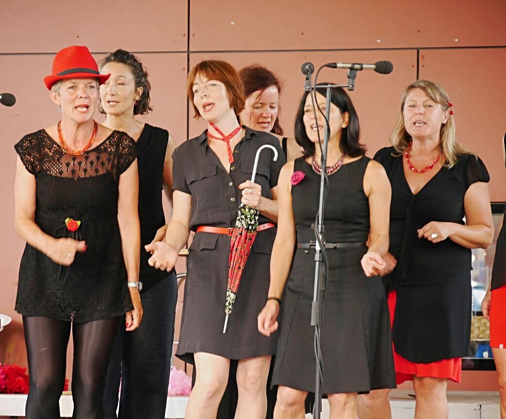 Frauenchor Intakt beim Fete de la Musique Weingarten