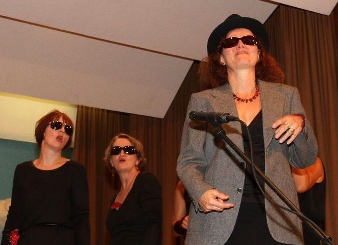 Frauenchor Intakt beim A-Capella-Abend in Ziegelbach